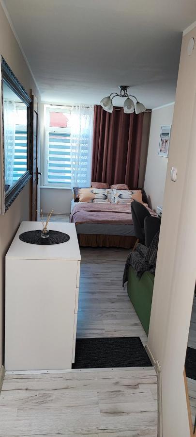 Appartement Pokoje U Marioli à Łeba Extérieur photo