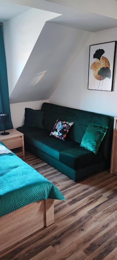 Appartement Pokoje U Marioli à Łeba Extérieur photo